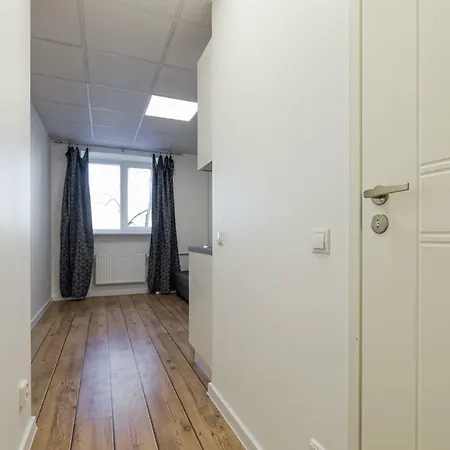Nafta Apartment