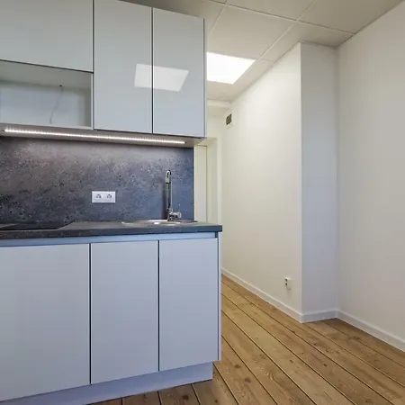 Nafta Apartment *